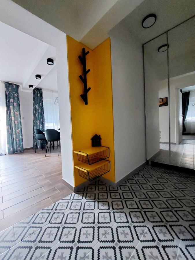 Home Apartment Luna Skopje Exterior foto